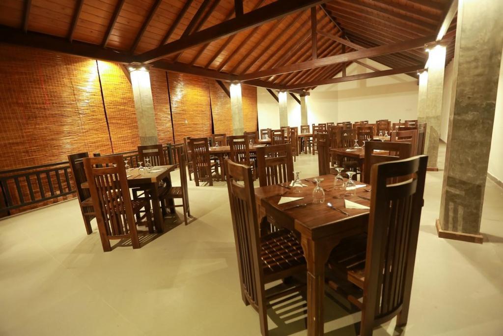 Hotel Grand Casa 康提 外观 照片