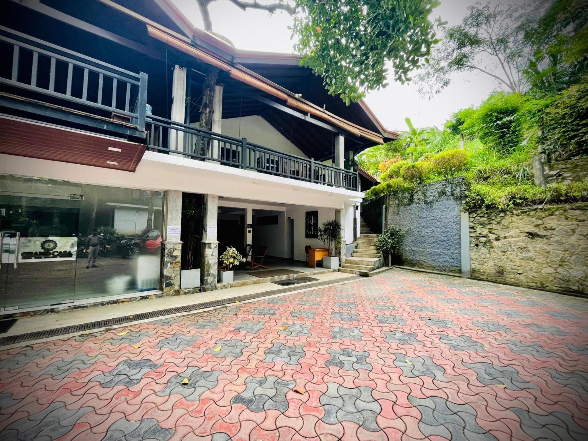 Hotel Grand Casa 康提 外观 照片