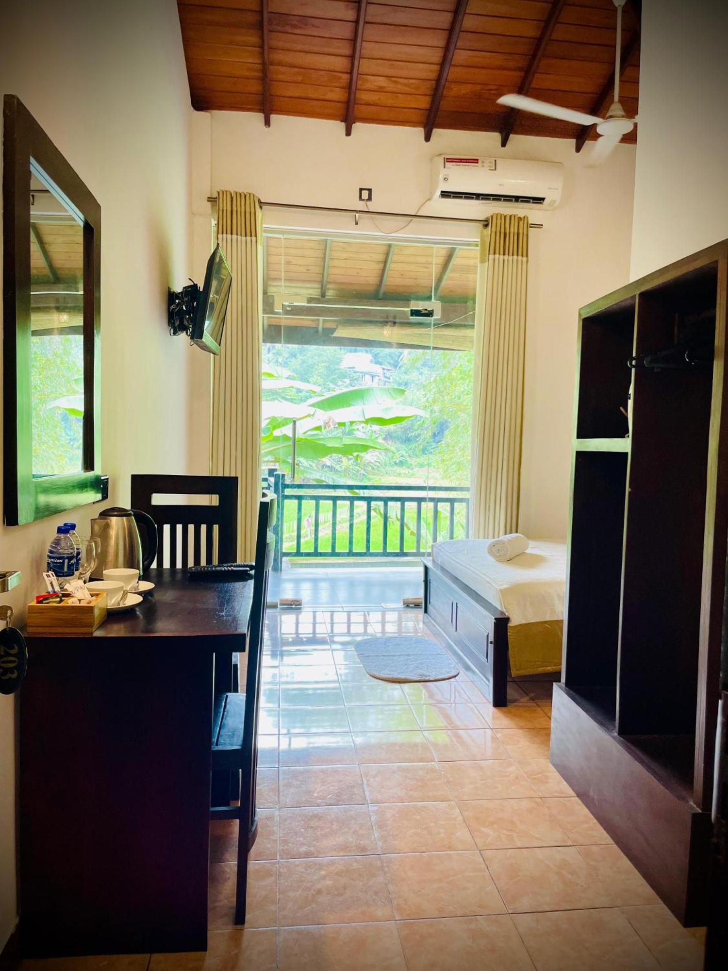 Hotel Grand Casa 康提 外观 照片
