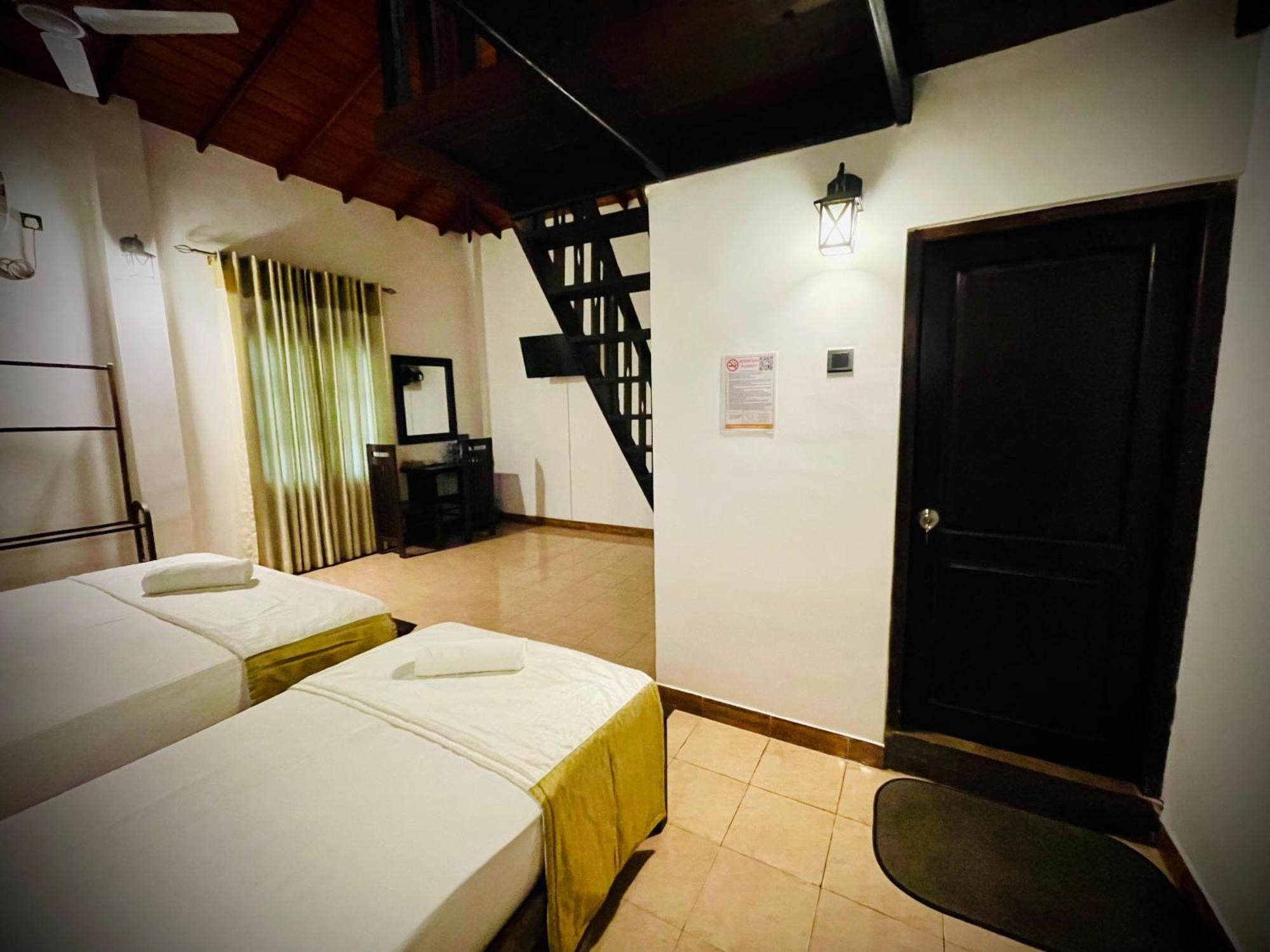 Hotel Grand Casa 康提 外观 照片