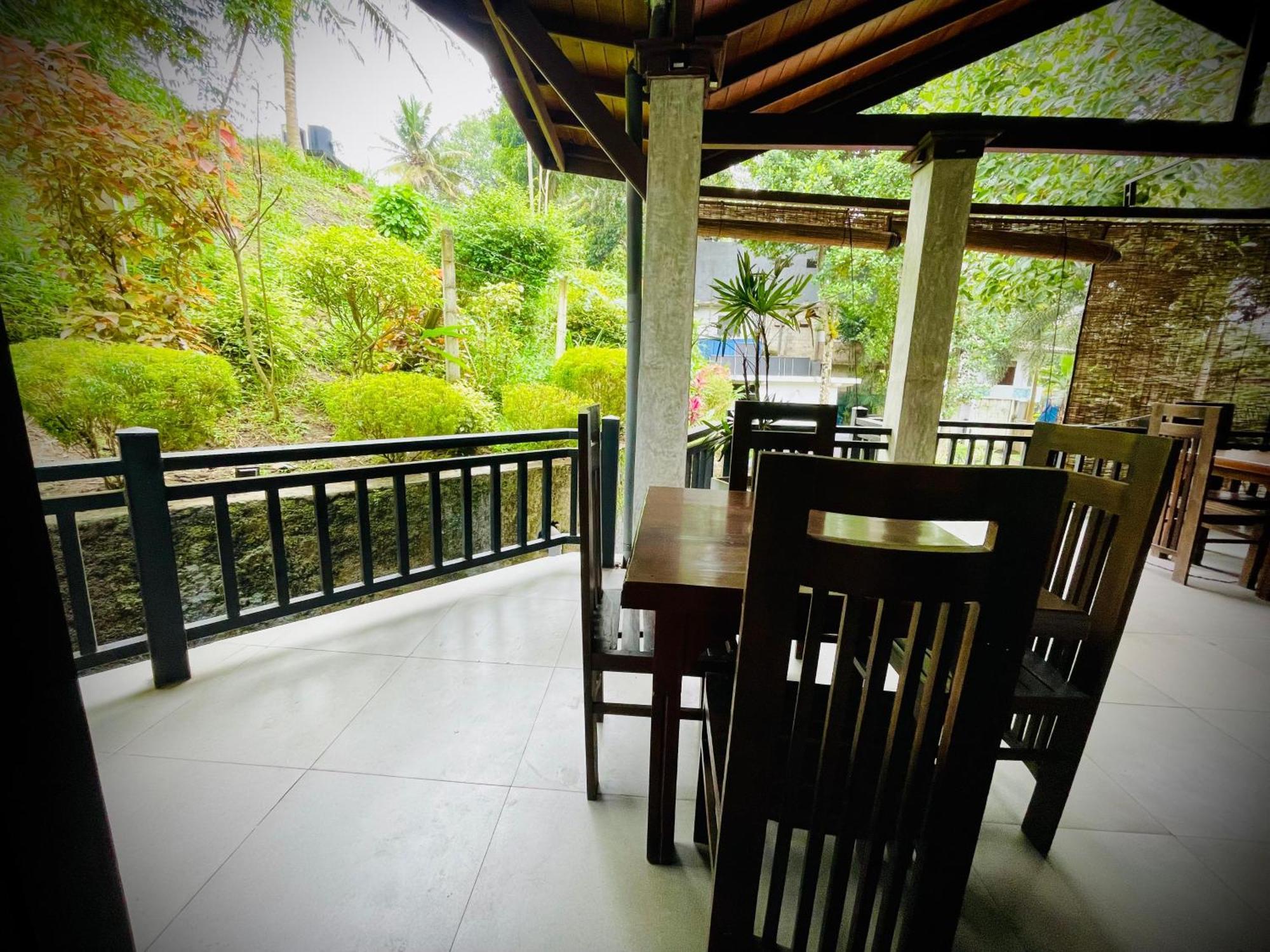 Hotel Grand Casa 康提 外观 照片