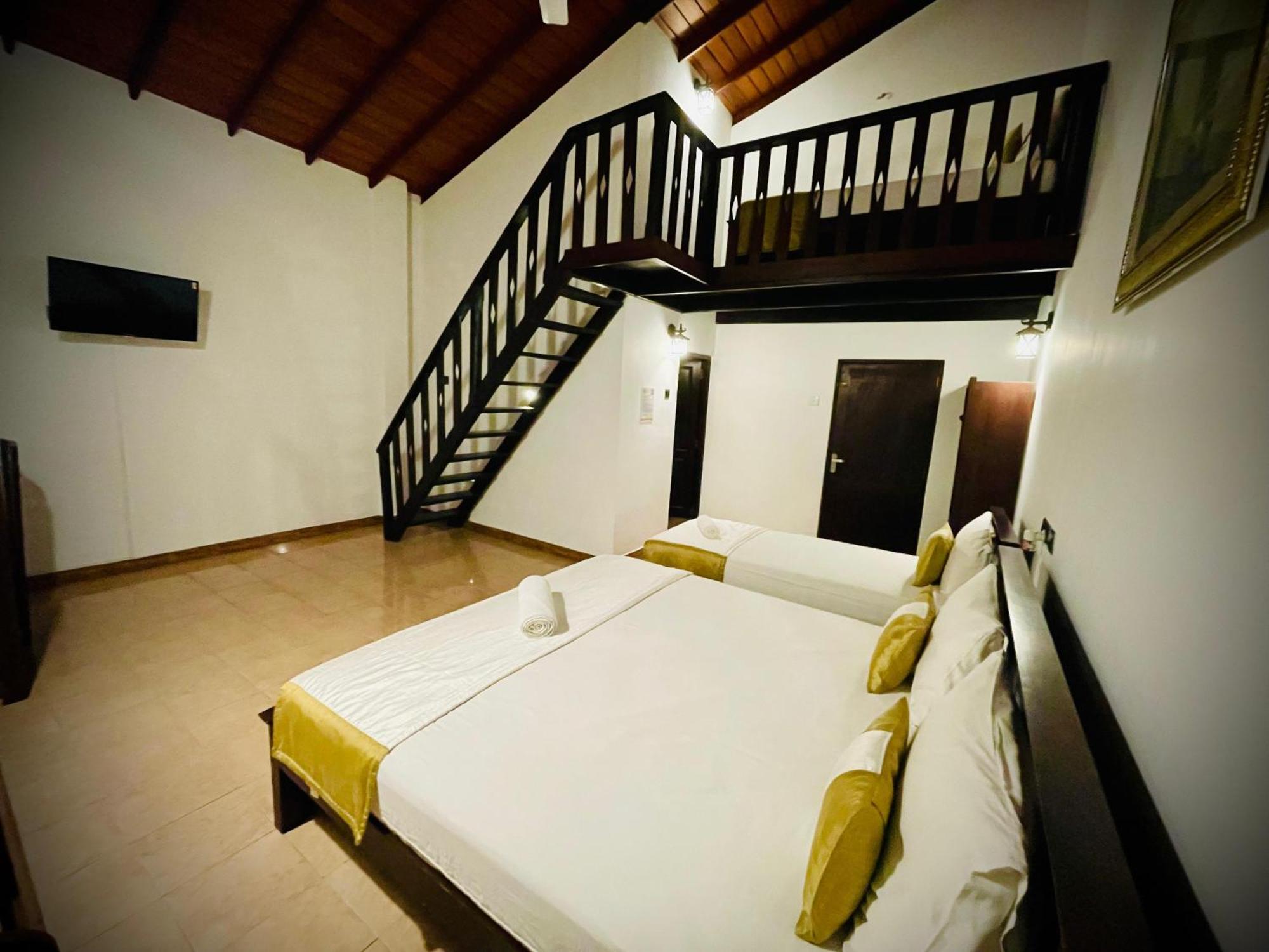 Hotel Grand Casa 康提 外观 照片