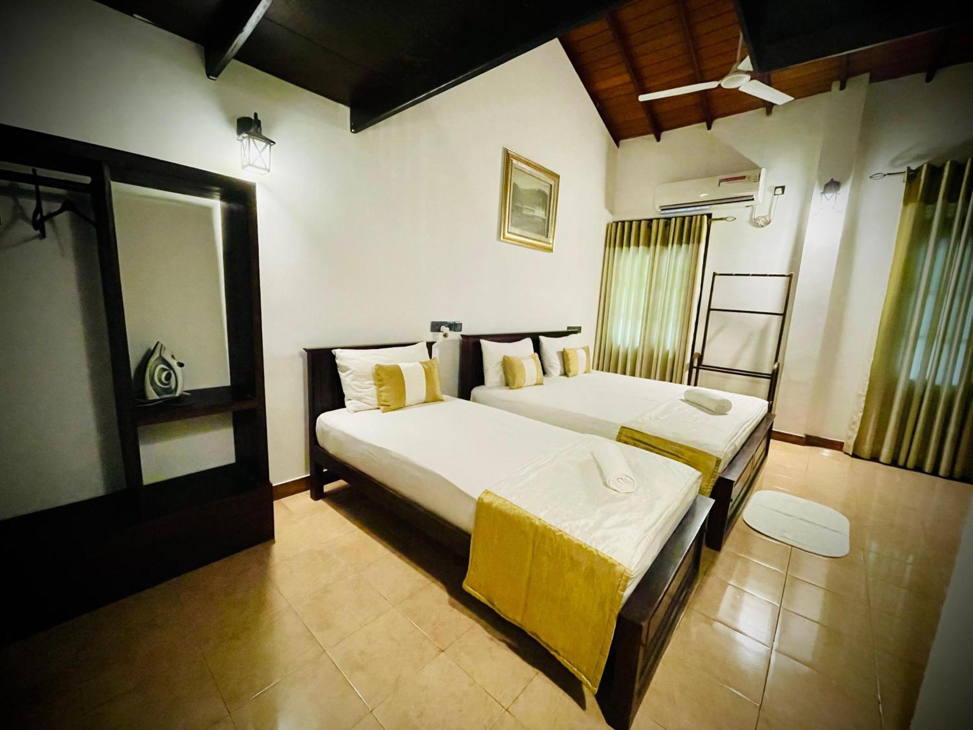 Hotel Grand Casa 康提 外观 照片
