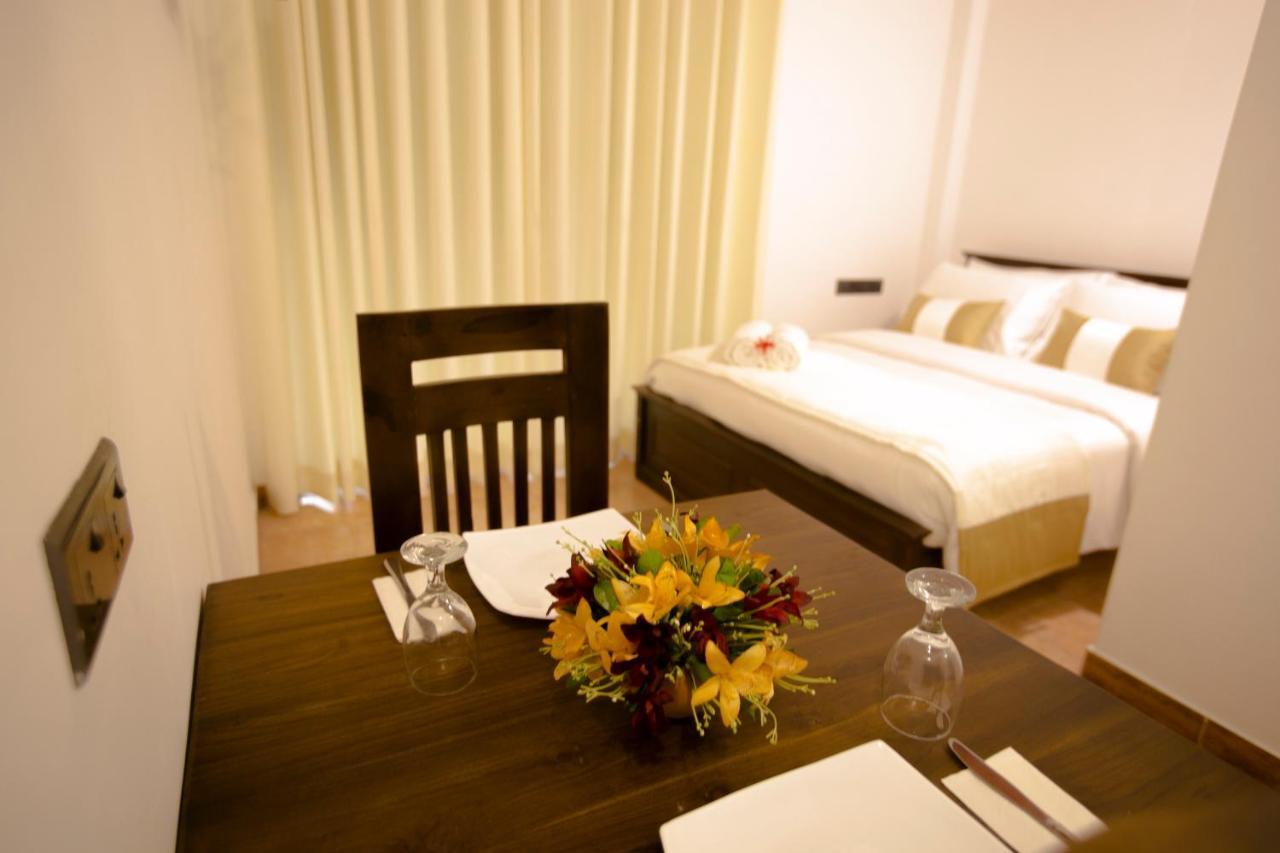 Hotel Grand Casa 康提 外观 照片